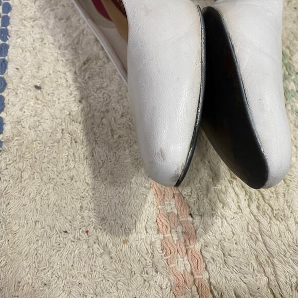 Easy Spirit Leather Heels Bundle Size 7 AAA Navy, Beige and White Low Heel Pumps - Picture 16 of 16